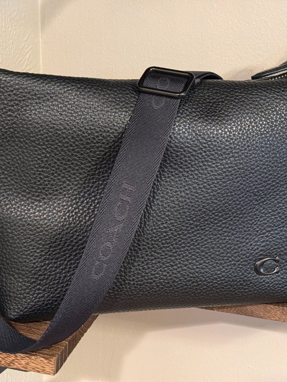 Coach Top Zip Messenger Bag - CBF03 in Black Pebbled Leather w/ Adjustable Strap - Picture 4 of 13